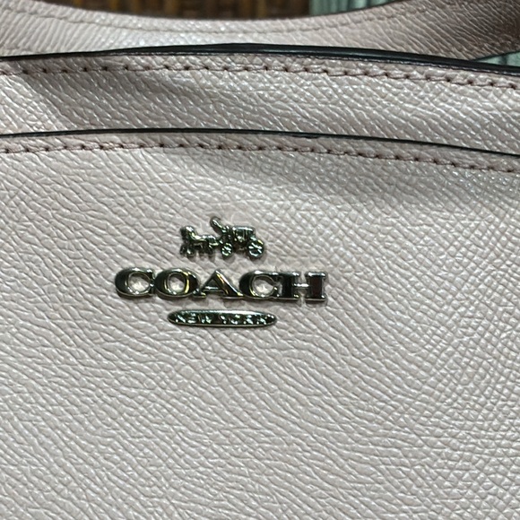 EUC Authentic Coach Pink Pebbled Leather Minetta Crossbody Tote - Picture 3 of 16